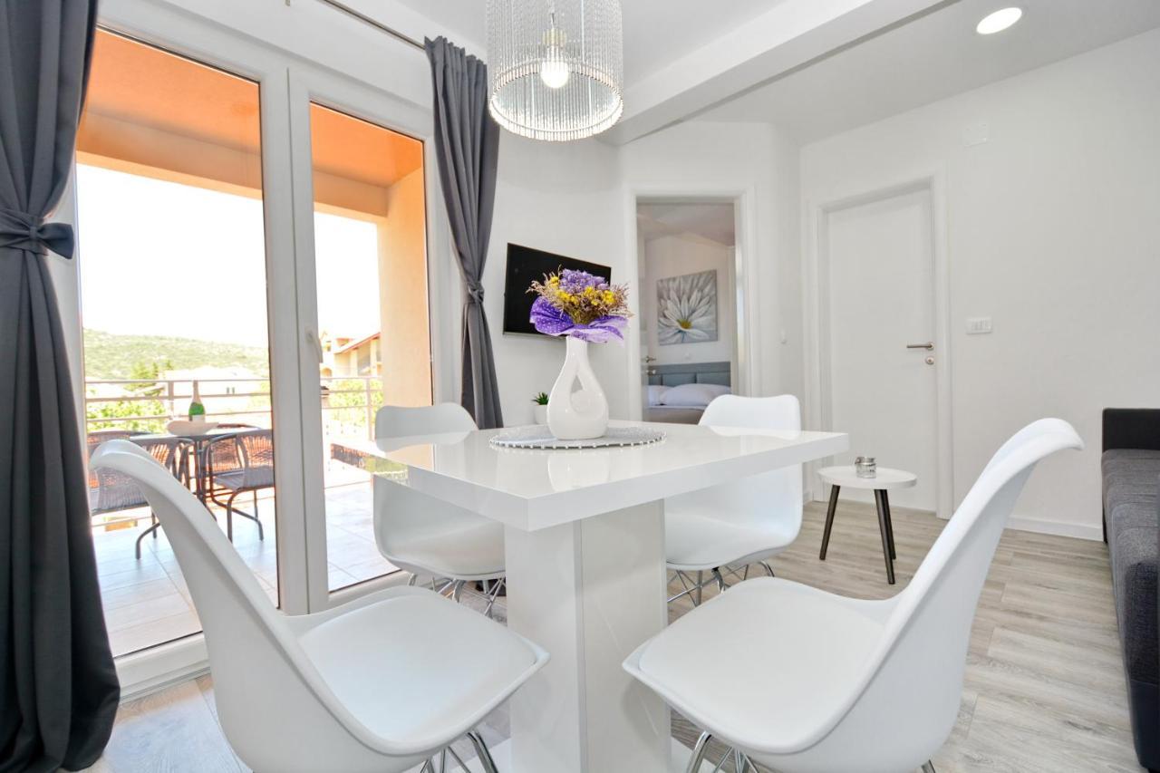 Apartmani Maris Poljica  Eksteriør billede