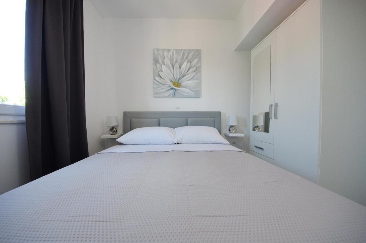Apartmani Maris Poljica  Eksteriør billede