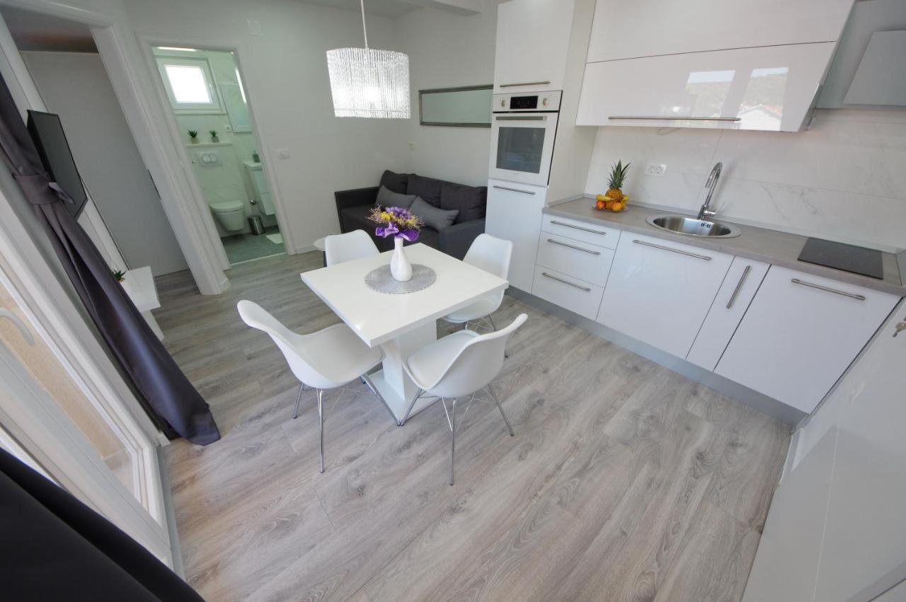 Apartmani Maris Poljica  Eksteriør billede